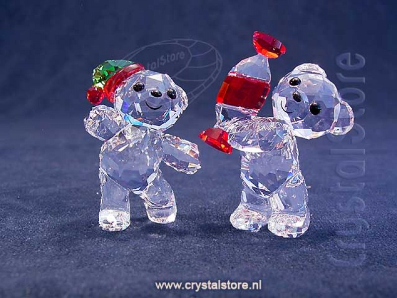 Swarovski Crystal Kris Bear Holiday Annual Edition 2023